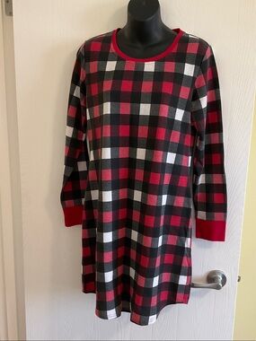 Denver Hayes Red, Black & White Buffalo Plaid Nightshirt